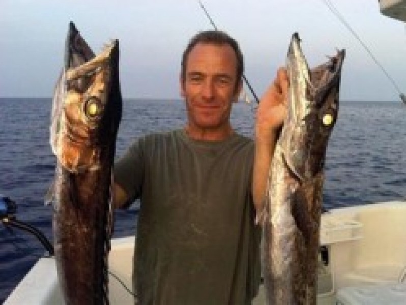Famous fisherman Robson Green hooked on Morpeth book store