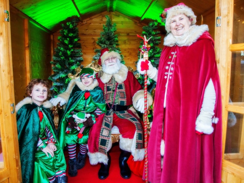 Celebrate a spectacular Christmas with us at Sandersons Arcade, Morpeth Celebrate a spectacular Christmas with us at Sandersons Arcade, Morpeth